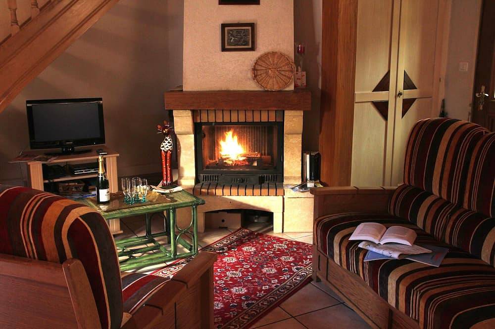 Gite Selestat **** capacité 6 personnes, cheminée. in Breitenbach, Région de Sélestat-Erstein