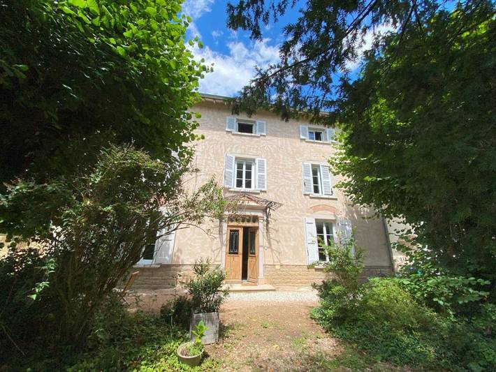 Maison d’hôte pour 2 personnes, avec piscine ainsi que vue et jardin, animaux acceptés
