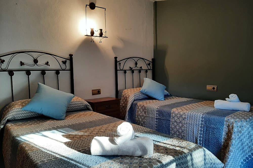 Vivienda Turística Rural El Acebuchal in Ubrique, Pueblos Blancos