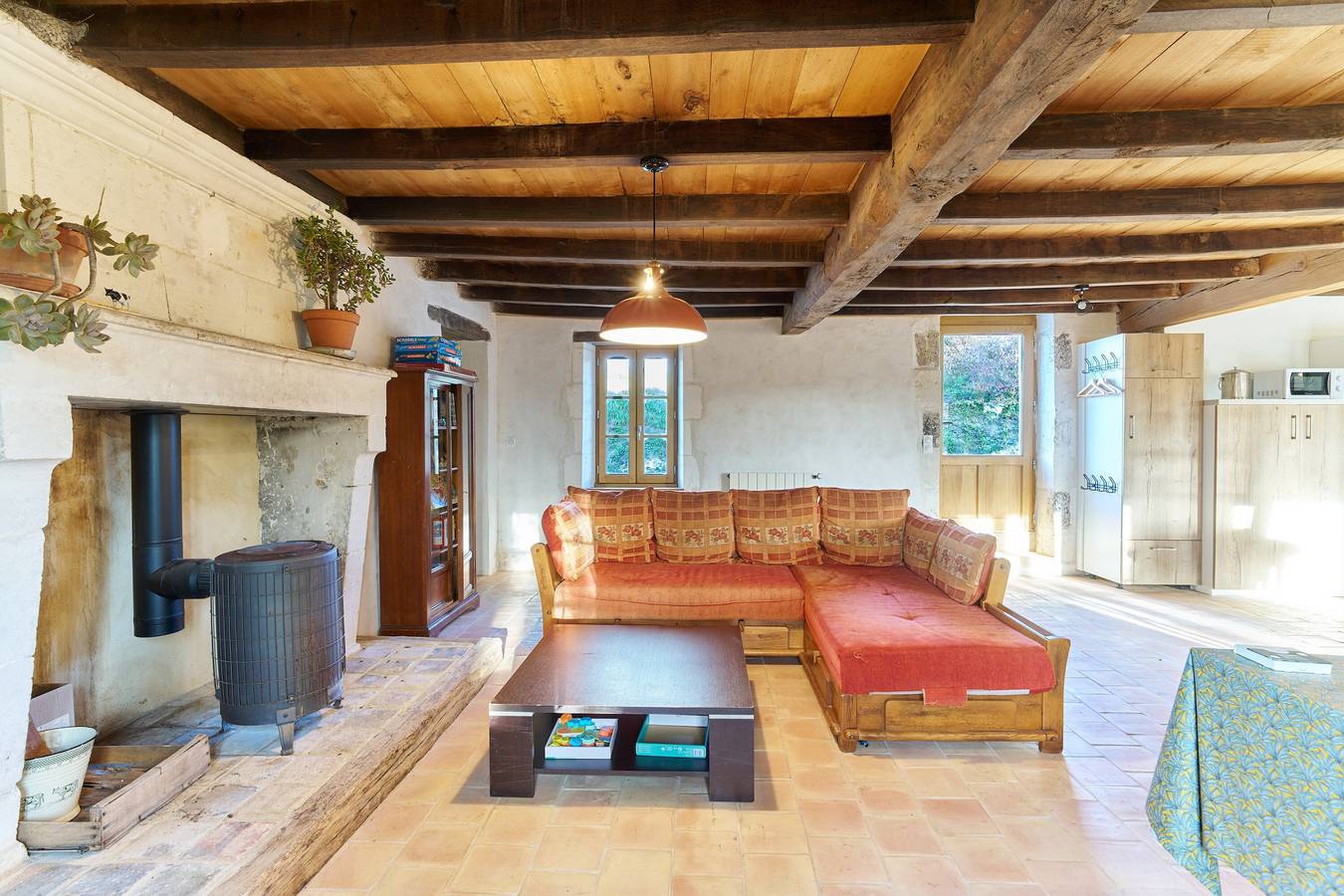  Gîte Traditionnel et Bio dans la Vallée de la Tude – Nature, Confort et Détente in Montboyer, Charente