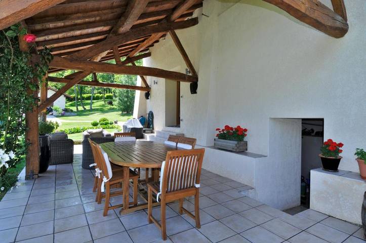 Maison d’hôte pour 3 personnes, avec piscine ainsi que jacuzzi et jardin en Savoie - 4