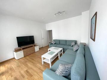 Ferienwohnung für 8 Personen, mit Balkon und Garten sowie Ausblick in Wilmersdorf Berlin