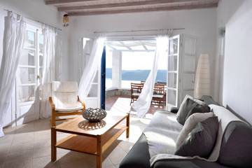 Villa for 10 Guests in Mykonos, Cyclades, Picture 3