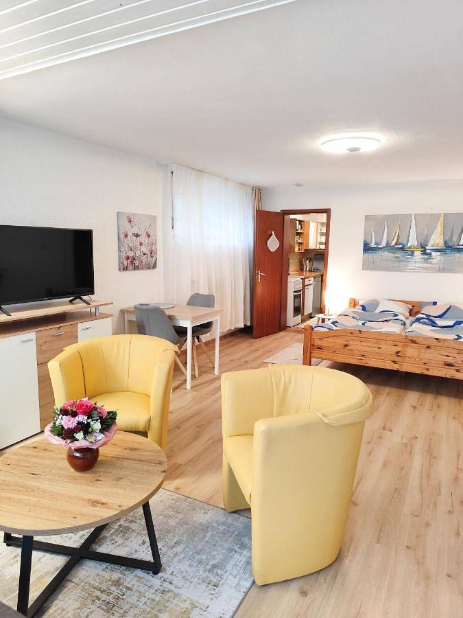 Ferienwohnung für 2 Personen, mit Garten und Ausblick in Mettnau - 4