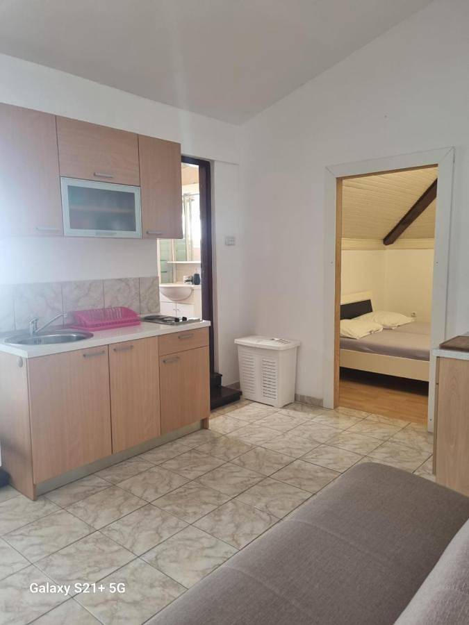 Gîte pour 10 personnes, avec jardin, animaux acceptés à Gajac - 2