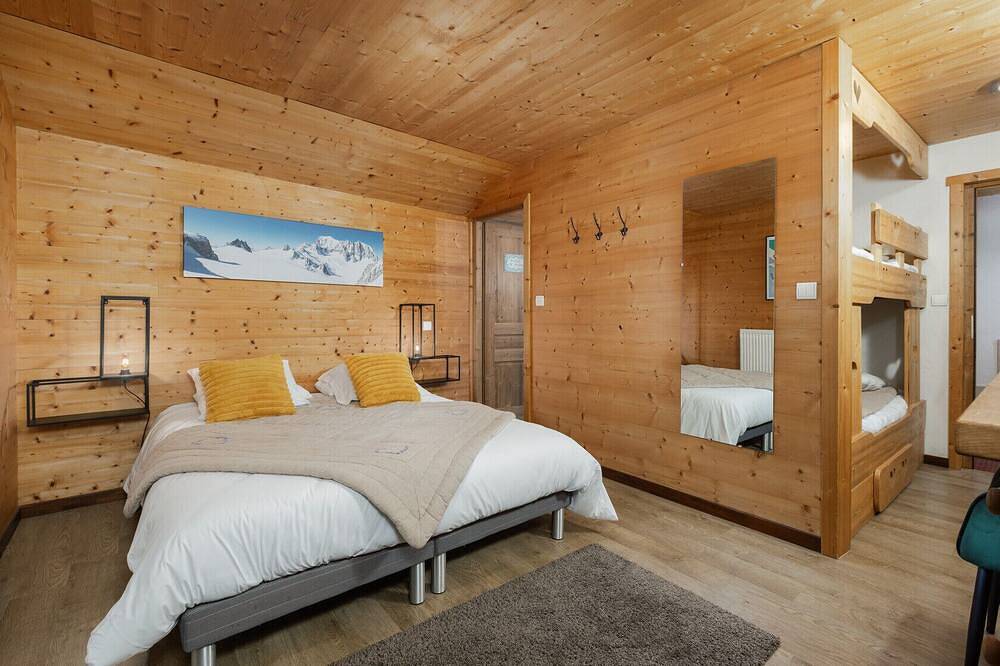 ! Chalet Grande En El Centro - 250M2 - 18 personas- Morzine / Avoriaz -Jacuzzi - Chimenea! in Montriond, Les Portes du Soleil