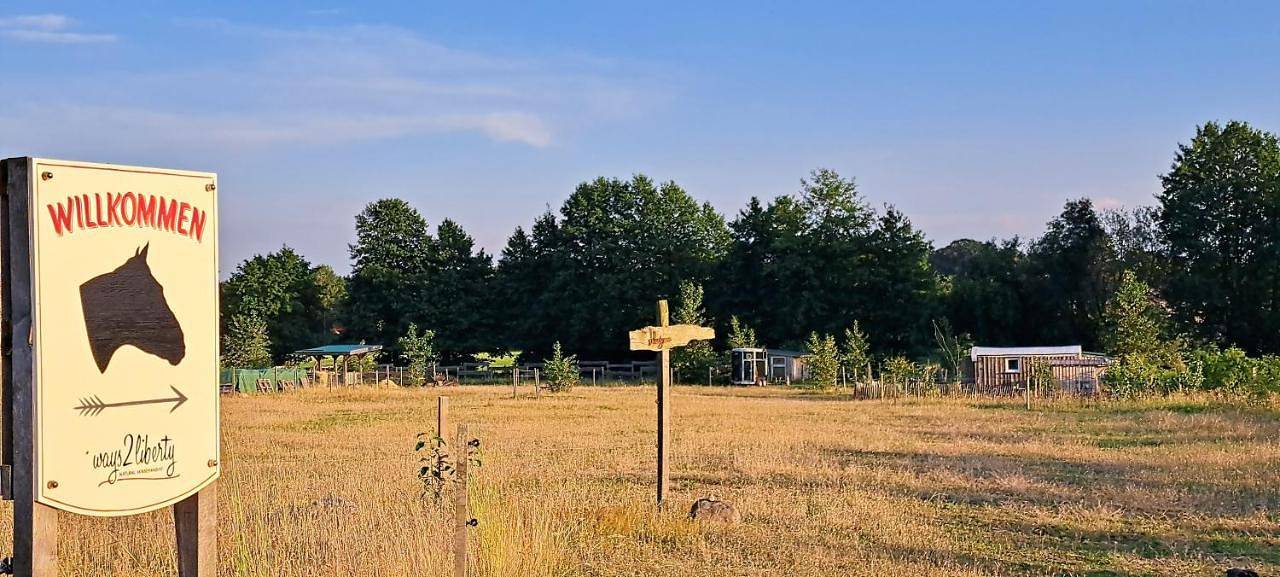 Liberty - Urlaub im Zirkuswagen in Boberow, Karstädt