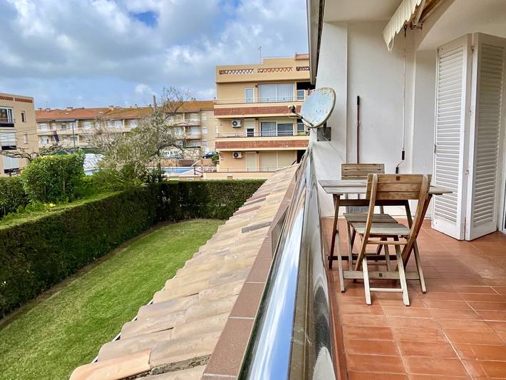 Ferienwohnung für 4 Personen, mit Terrasse in Els Griells