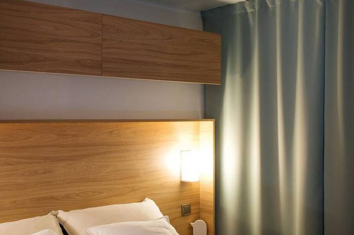 Mobil home pour 5 personnes dans Plage De La Paree Du Jonc - 2