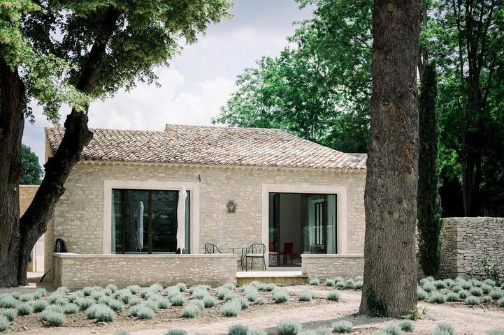 Maison d’hôte pour 2 personnes, avec vue ainsi que jardin et piscine à Ménerbes - 4