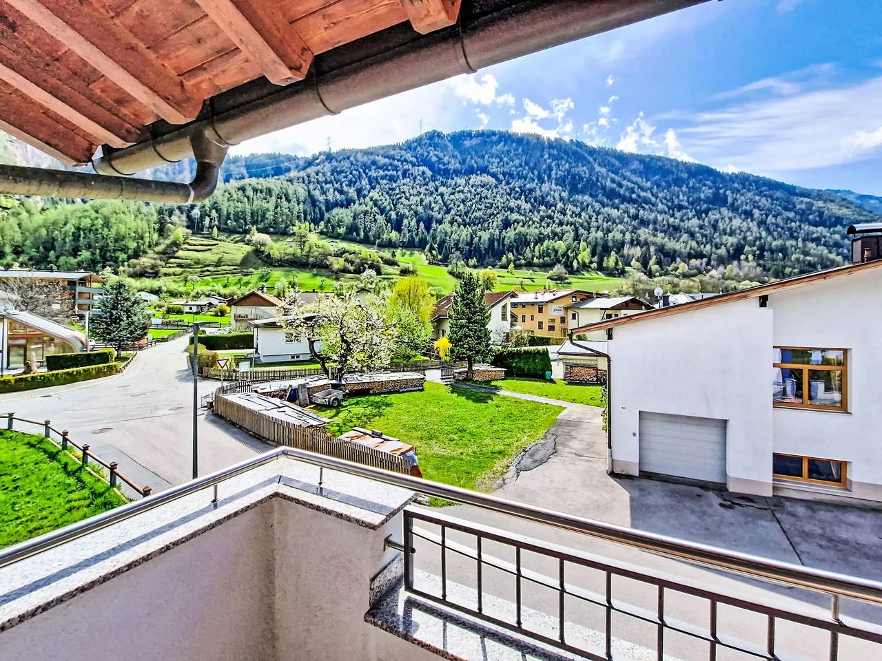 Geheel appartement, 3 kamers 4 personen in Glockturmkamm, Ried im Oberinntal