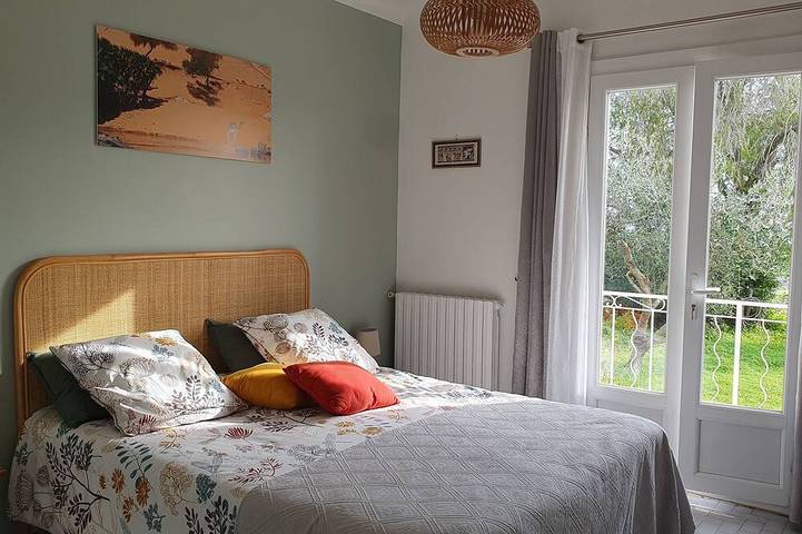 Location de vacances pour 4 personnes, avec terrasse ainsi que jardin et jacuzzi à San-Giuliano - 2