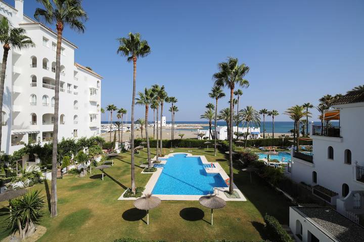 Chalet para 4 personas, con Balcón/Terraza además de Jacuzzi y Jardín en Costa del Sol Occidental - 3