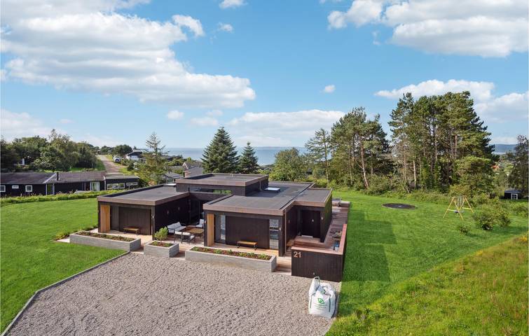 Ferienhaus für 12 Personen, mit Pool und Terrasse sowie Garten in Egsmark Strand - 2