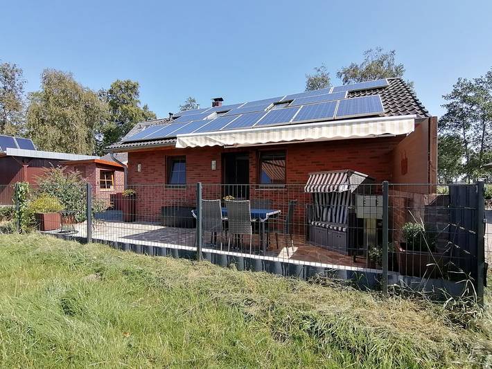 Ferienhaus für 5 Personen, mit Terrasse und Garten in Dorum - 3
