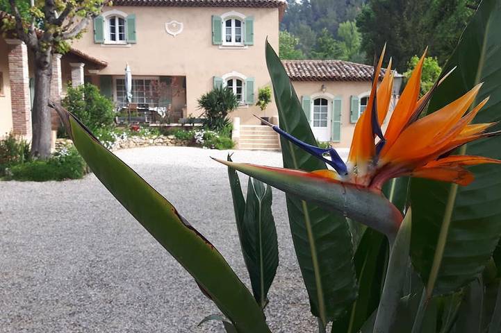 Gîte pour 4 personnes, avec Jardin et Piscine