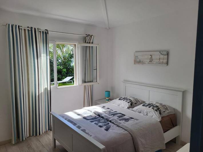 Appartement de vacances pour 2 personnes, avec terrasse ainsi que jardin et vue