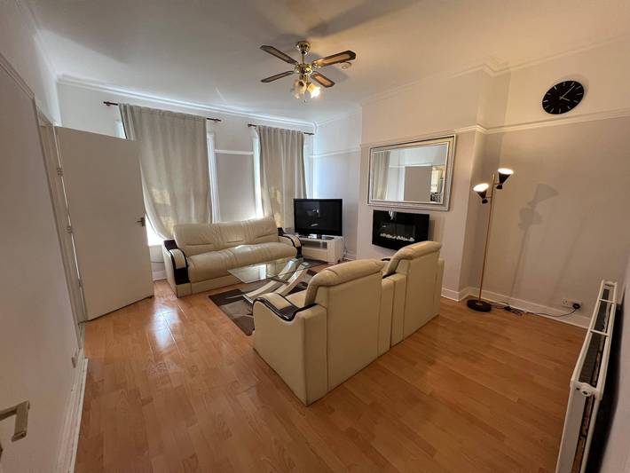 Ganze Ferienwohnung, Ferienwohnung für 6 Personen in Croydon, London