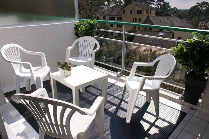 Gîte pour 4 personnes, avec terrasse, animaux acceptés dans Gare De La Baule Les Pins