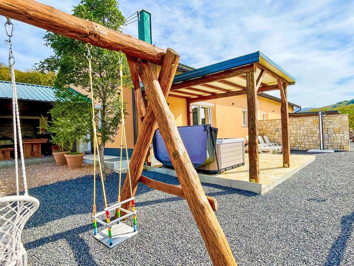 Ferienhaus für 4 Personen, mit Terrasse in Karlobag - 4