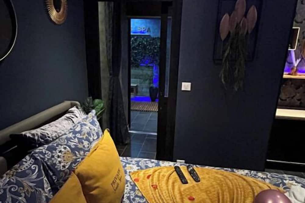 Private suite Spa in Sotteville-lès-Rouen, Rouen region