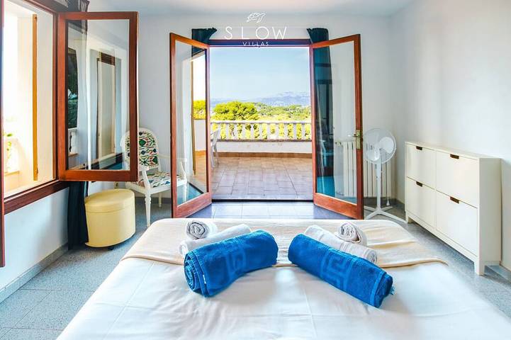 Villa Monsita with pool and panoramic sea views in Nova Santa Ponsa in Santa Ponça, Calvià