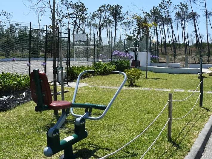 Camping für 5 Personen, mit Pool und Terrasse in Portugal - 3