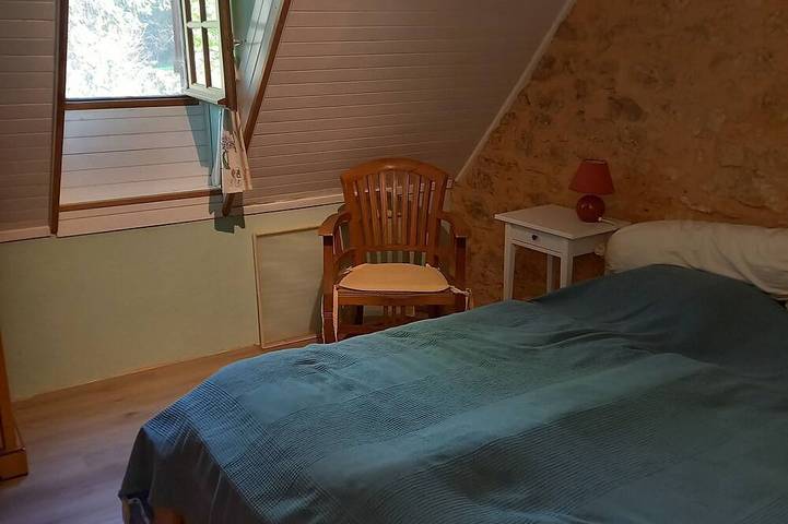 Location de vacances pour 6 personnes, avec Piscine à Saint-Cirq-Madelon - 4