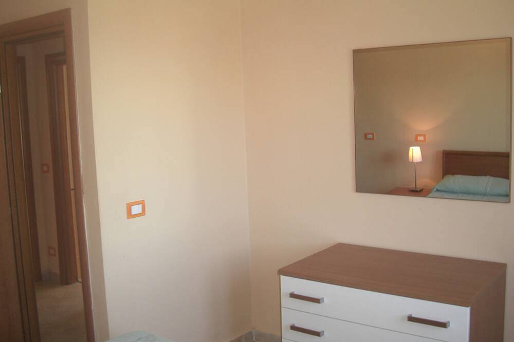 Ganze Wohnung, Casa Elisabetta apt. 2: magnificent view, Mediterranean Sea, Cilento in Pisciotta, Cilento