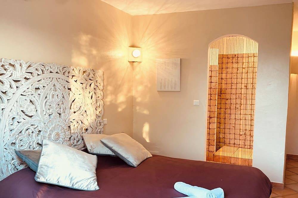 Chambre d'hôtes Figari: Suite familiale de deux chambres ( 2 à 4 personnes ) in Figari, Arrondissement de Sartène