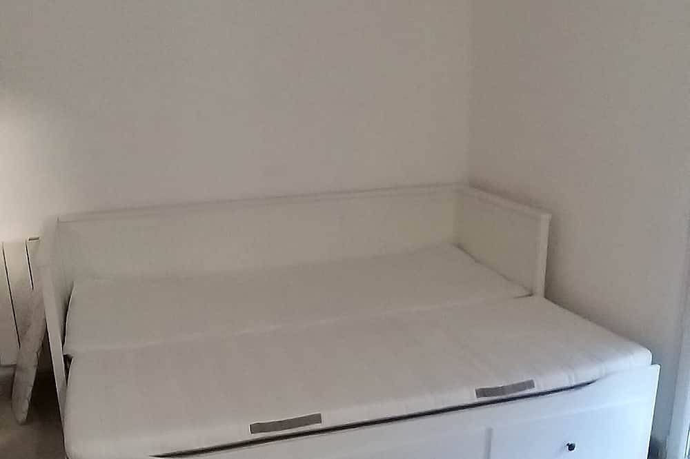 Entire apartment, Studio 2 Personnes-argenteuil in Argenteuil, Val-d'Oise