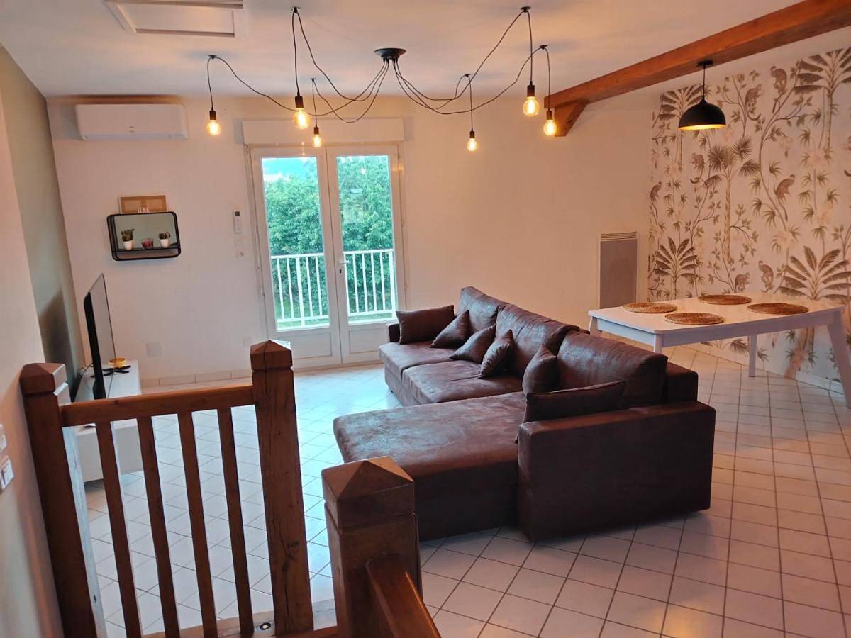 Appartement entier, One-Bedroom Apartment in Millau, Parc naturel régional des Grands Causses