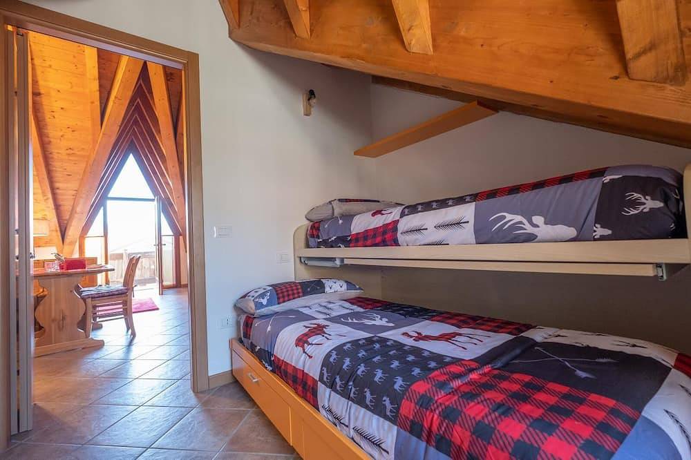 Appartamento intero, Happy Guest Apartments Alpin Chalet Borno in Borno, Prealpi Bergamasche Orientali