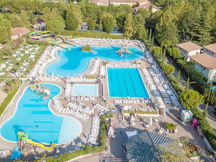 Camping Bella Italia - Mobilheim 7 personen - Happy Premium in Peschiera del Garda, Gardasee-Berge