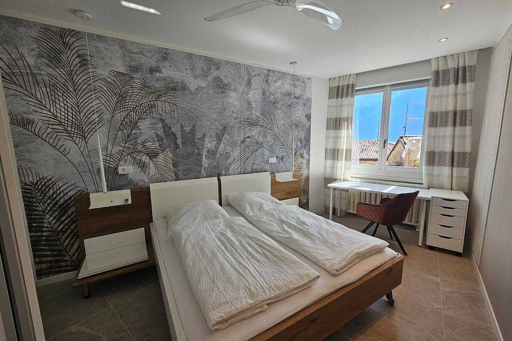 Ganze Wohnung, Luxus Seeblickwohnung 130 qm  3 Sz Altstadt Limone in Limone sul Garda, Gardasee-Berge