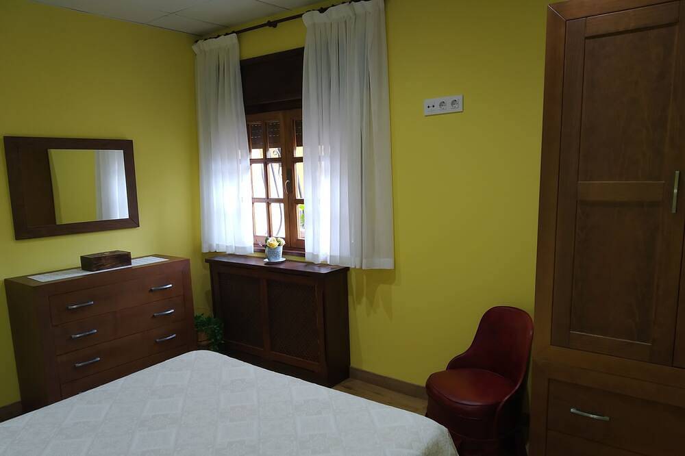 Ganze Wohnung, Apartments La Huerta de la Torre ( Apartment number 1 ) in Sotu Cangues, Cangas de Onís