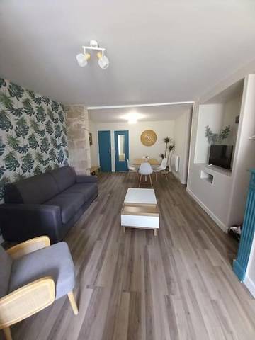 Gîte pour 4 personnes, animaux acceptés dans Château du Clos Lucé