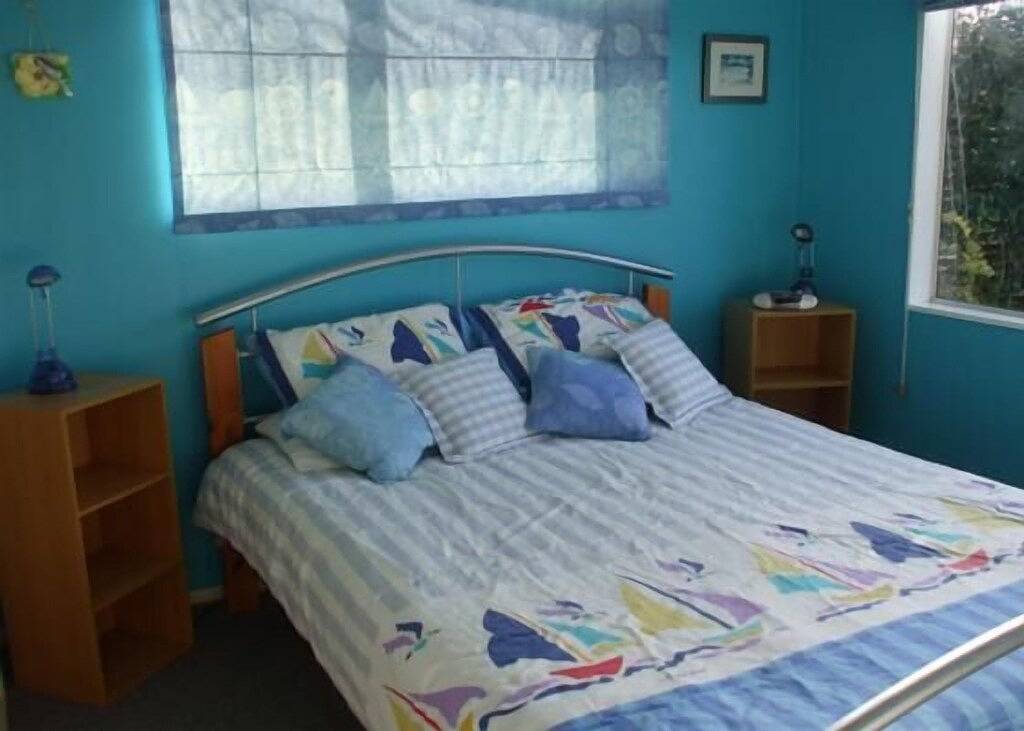 Echte Kiwi Bach 0420 in Northland