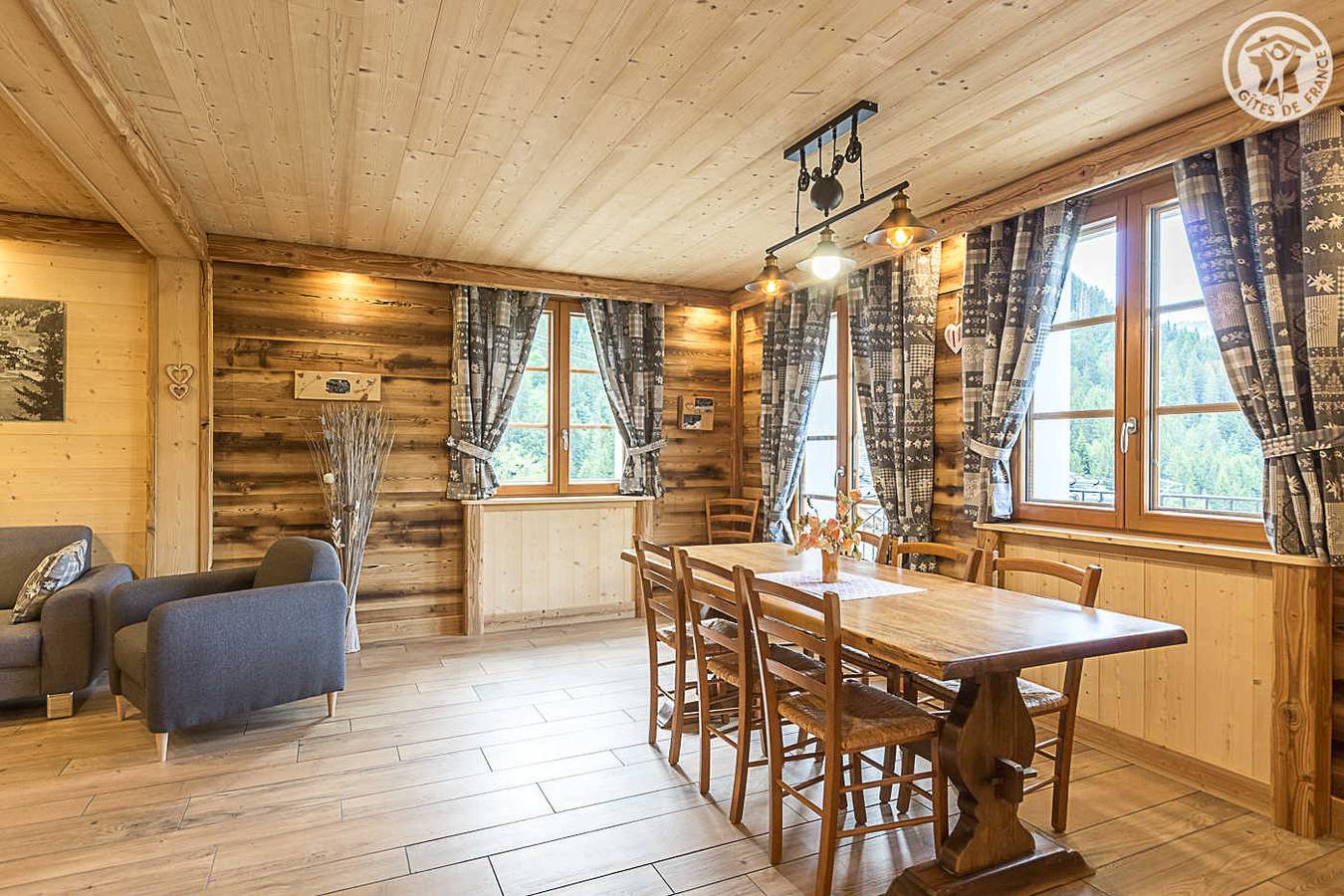 Chalet Des Marquis in Beaufort (Rhône-Alpes), Albertville und Umgebung