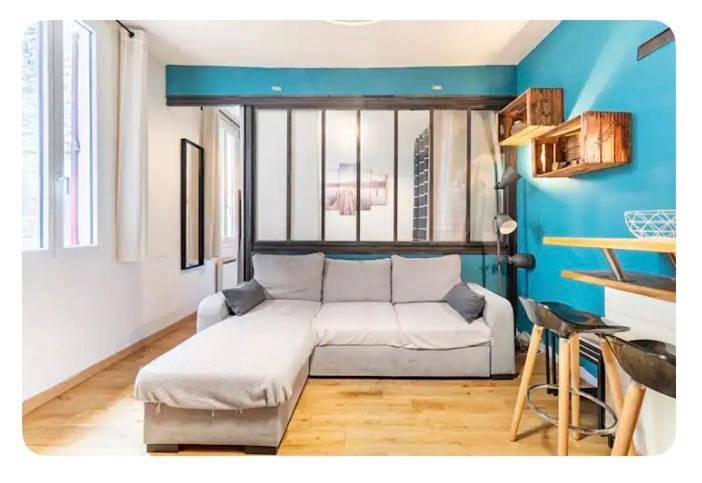 Gîte pour 4 personnes, avec terrasse dans Theatre Du Balcon - 3