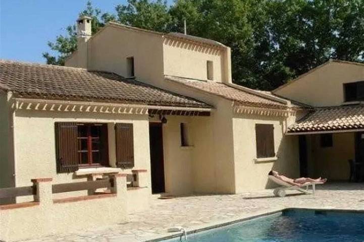 Villa pour 15 personnes, avec jardin, animaux acceptés