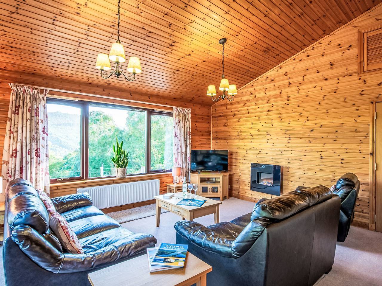 Achmony Number 11 in Highlands