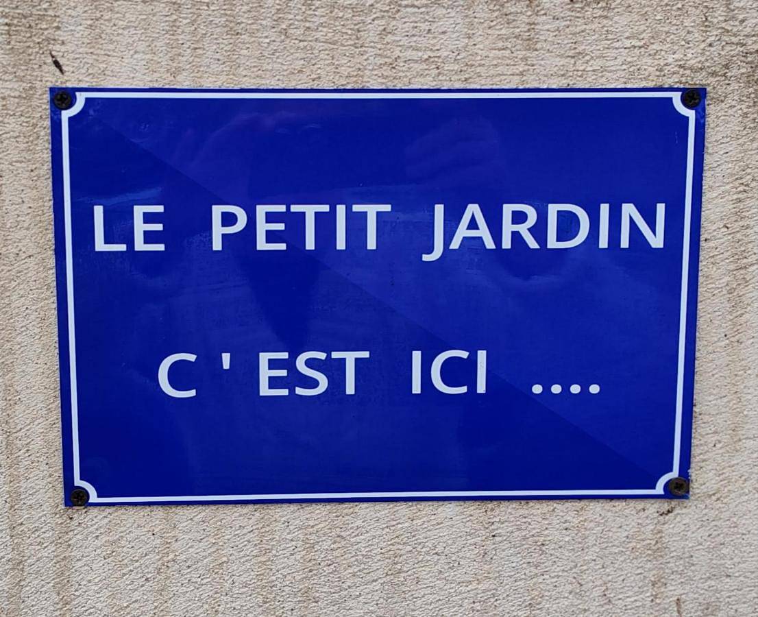 Le Petit Jardin ... in L'Isle-sur-la-Sorgue, Vaucluse