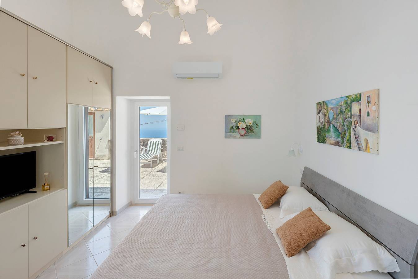 Casa vacacional 'La Casa Di Annarella' con vistas al mar, Wi-Fi y aire acondicionado in San Michele (Salerno), Costa Amalfitana