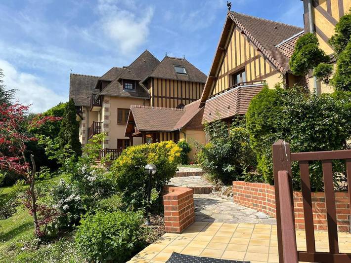Hôtel pour 2 personnes, avec jardin et piscine à Pennedepie - 2