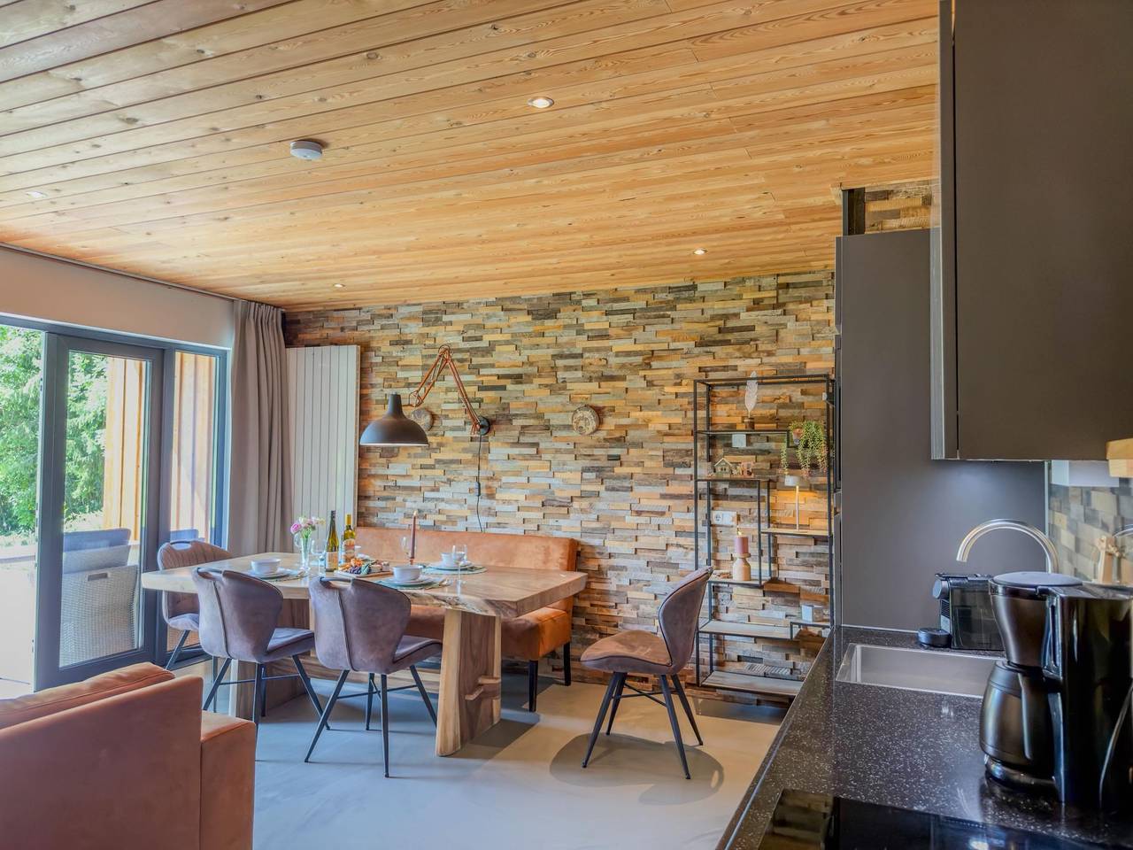 Ganze Wohnung, Moderne Alpenoase nah an einem See in Kärnten in Hermagor, Hermagor-Pressegger See