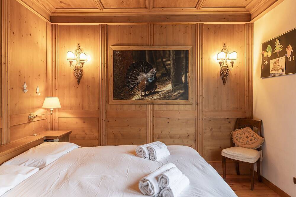 Entire apartment, Casa Varentin, right in the center of Cortina in Cortina d'Ampezzo, Dolomiti Superski