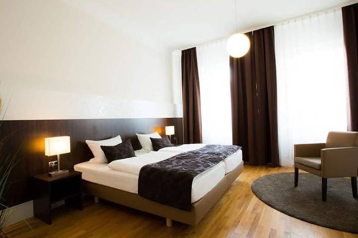 Ferienwohnung für 4 Personen, mit Balkon - 1