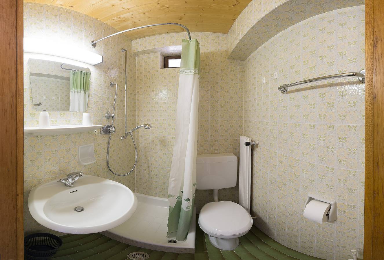 Vakantiewoning "Kleine Gartenwohnung Haus Forelle" aan de hellingen met bergzicht, foto 7