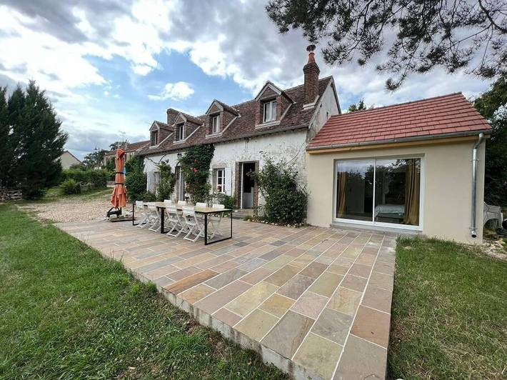 Gîte pour 7 personnes, avec sauna et piscine dans Chantecoq